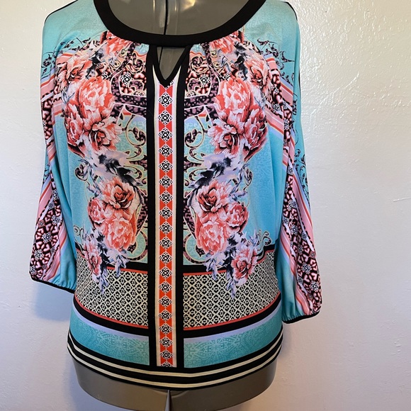 New York & Company Tops - New York & Company 3/4 sleeve blouse